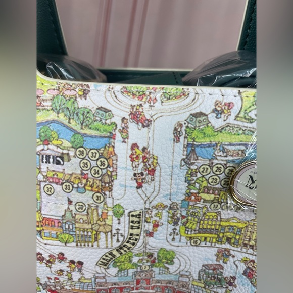 Disney 50TH Commemorative Shoulder Bag with 2WAY Charm Walt Disney World Resort - Picture 11 of 16